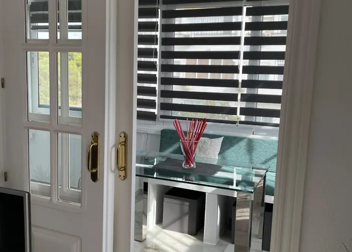 En Con Piscina Апартаменты