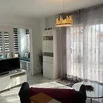 Apartmán En Con Piscina *