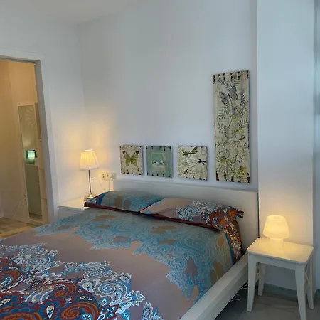 Apartment En Con Piscina