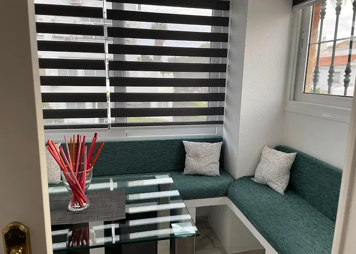 Apartment En Con Piscina